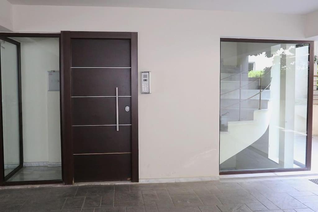 Fly Me To The Moon! Apartment Atena Exterior foto
