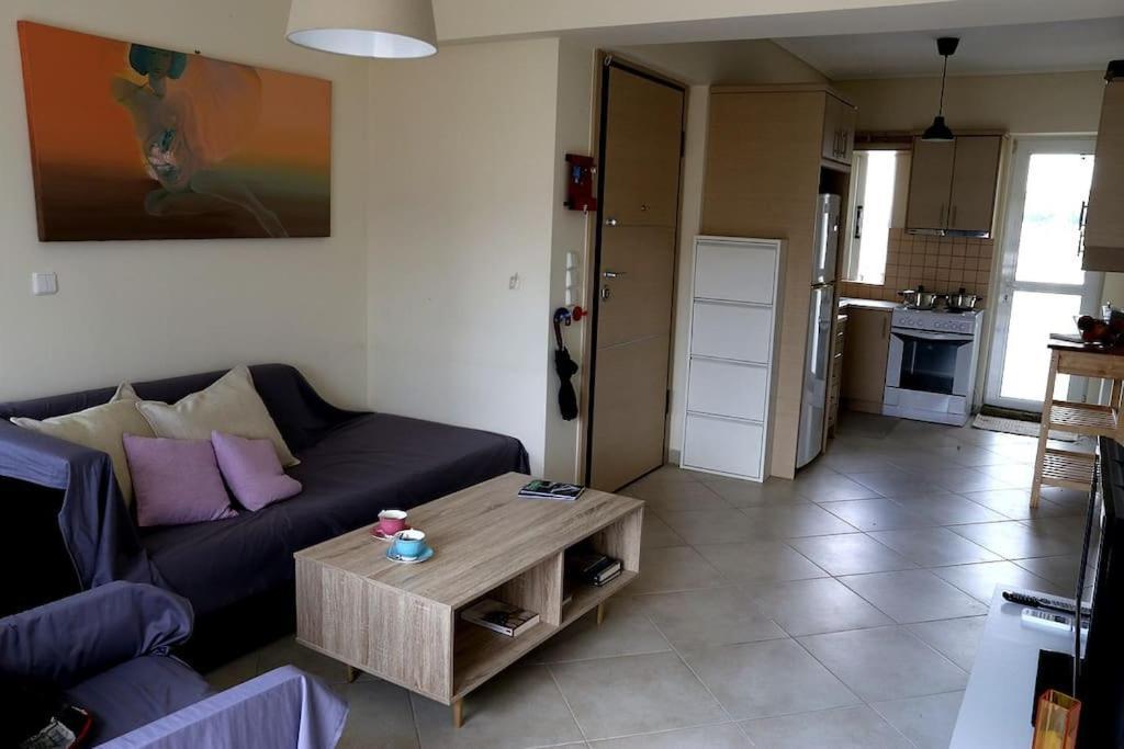 Fly Me To The Moon! Apartment Atena Exterior foto